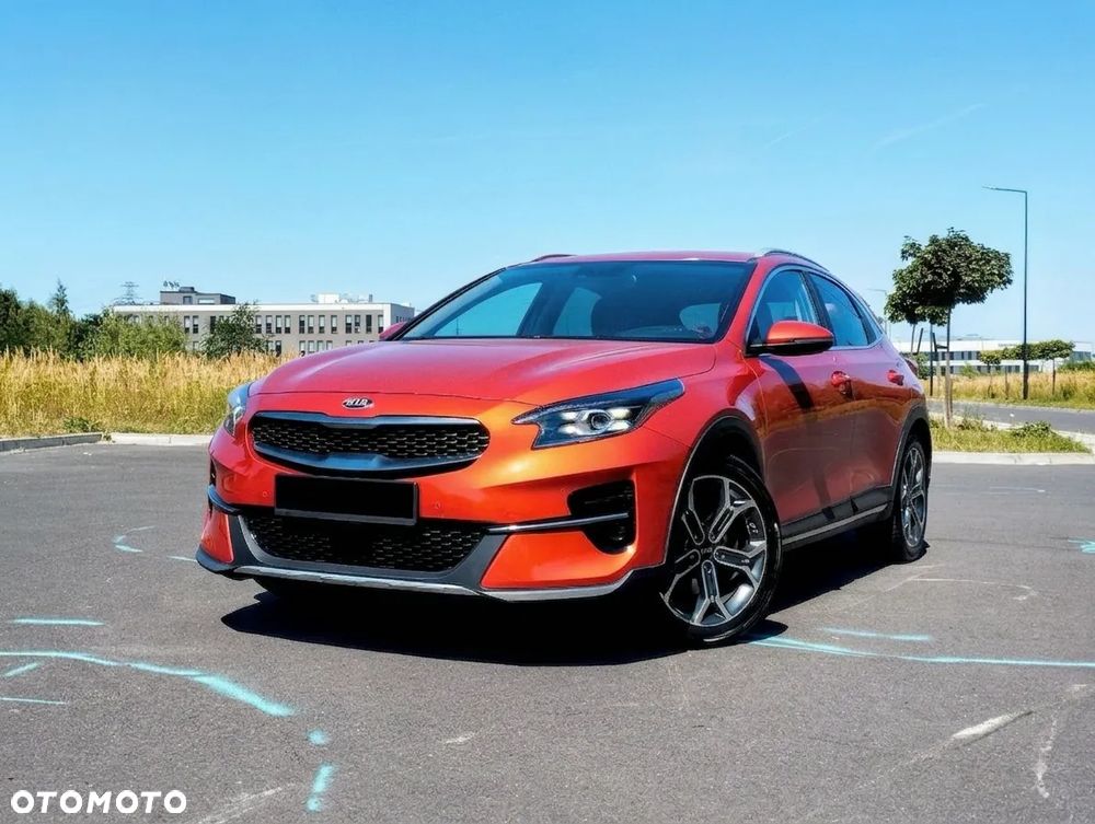 Kia XCeed 1.5 T-GDI L Business Line DCT - 1