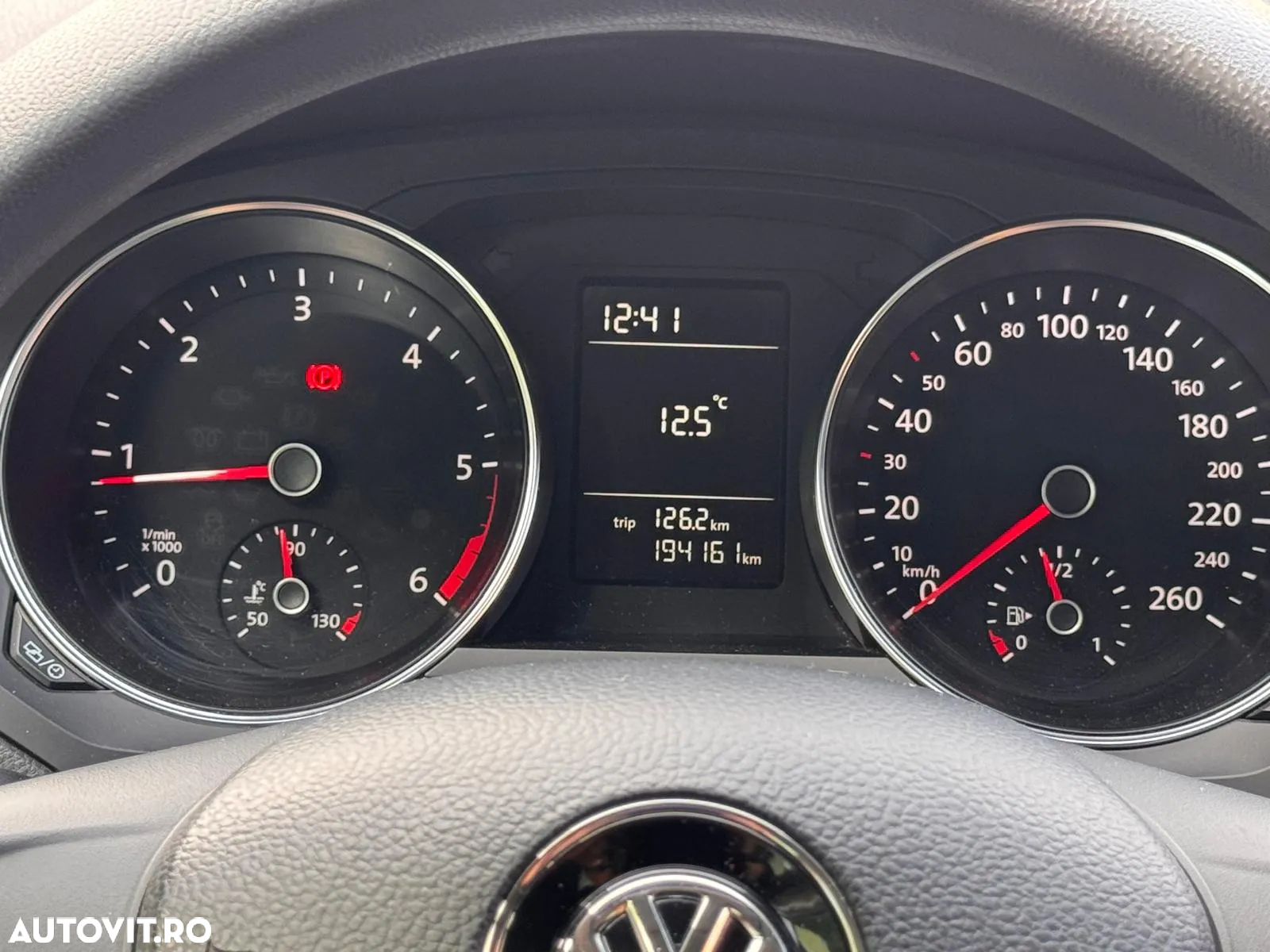 Volkswagen Jetta 2.0 TDI Trendline - 2