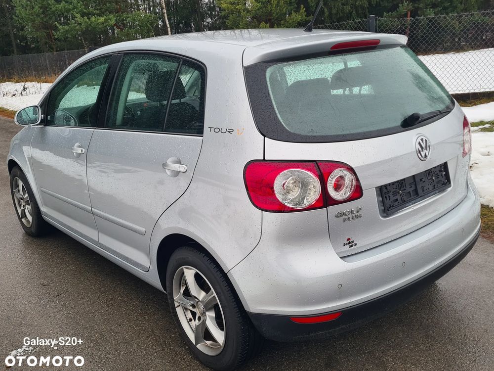 Volkswagen Golf Plus - 9