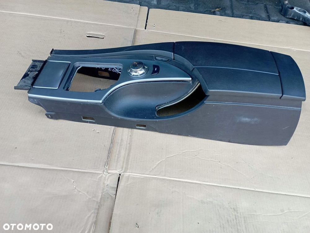 BMW E61 TUNEL ŚRODKOWY PODŁOKIETNIK EUROPA - 5