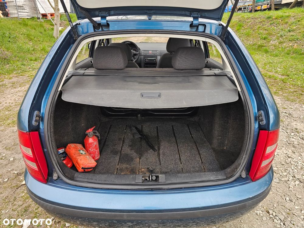 Skoda Fabia 1.2 HTP Basis - 19