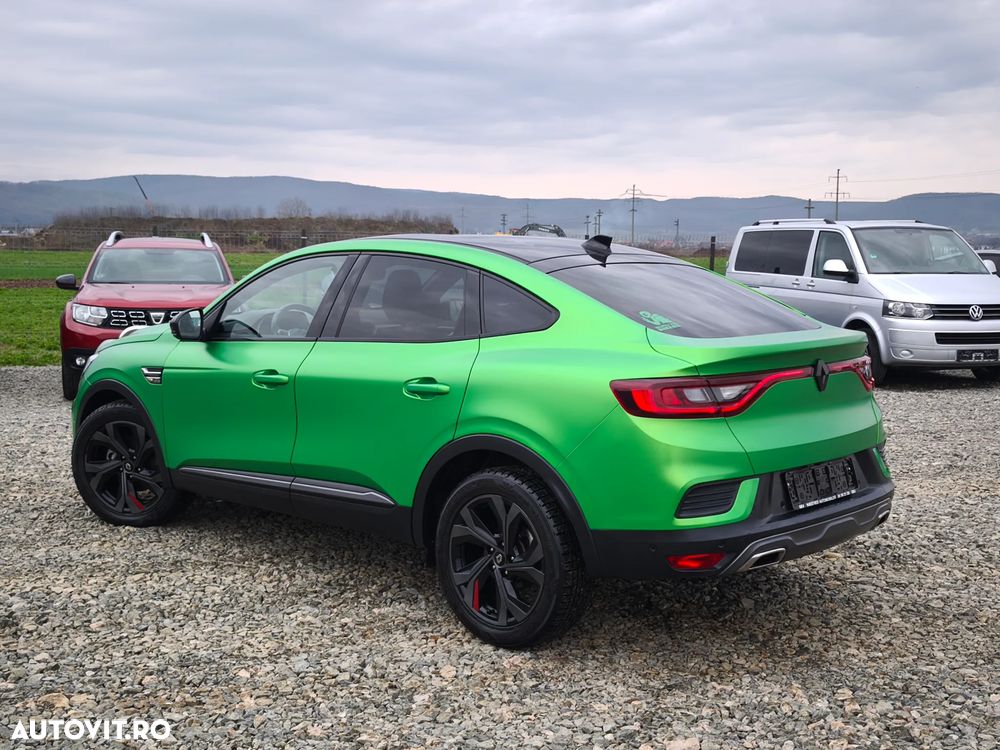 Renault Arkana E-TECH RS Line - 12