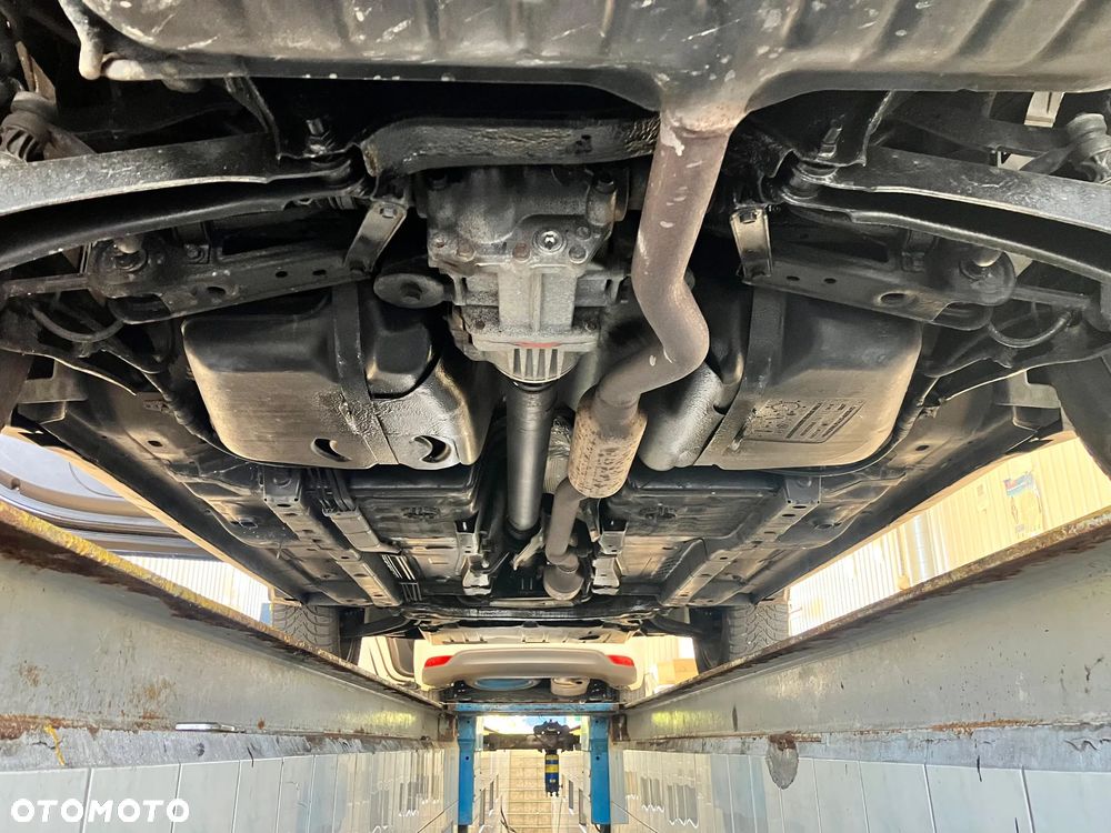 Jeep Compass 2.4I 4x4 Automatik Limited - 31