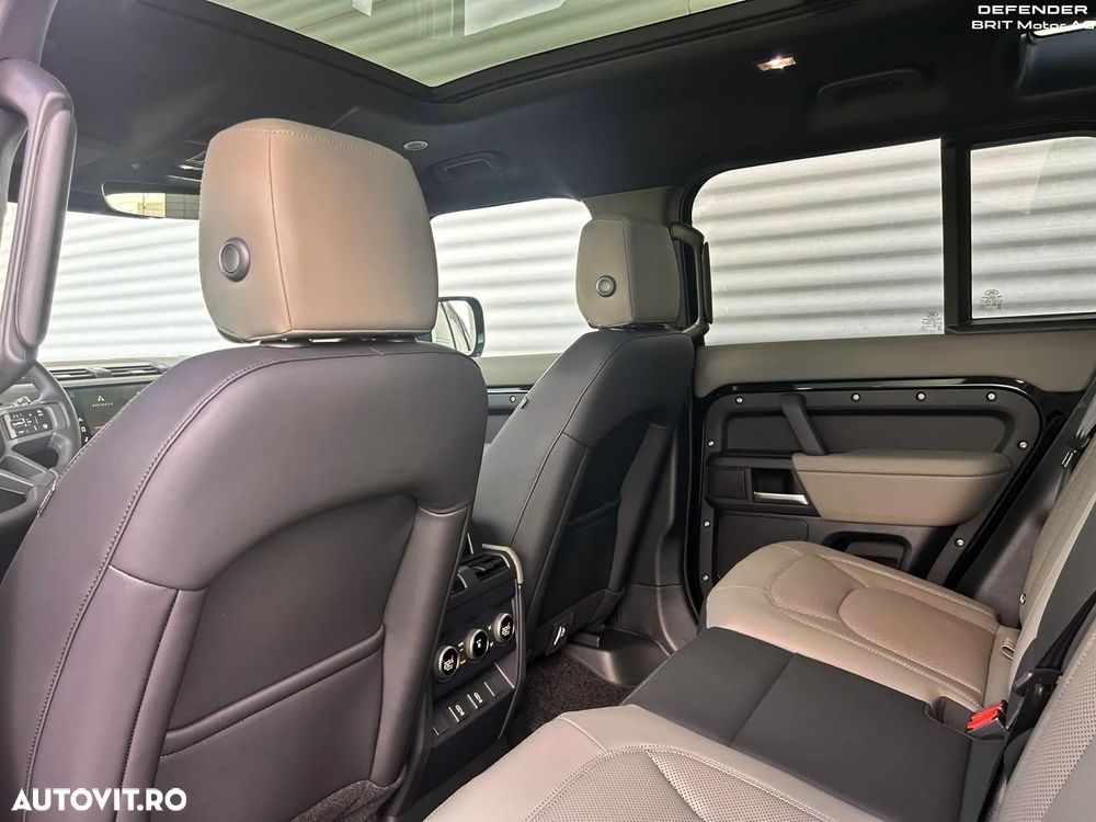 Land Rover Defender 110 3.0 D250 MHEV X-Dynamic SE - 11