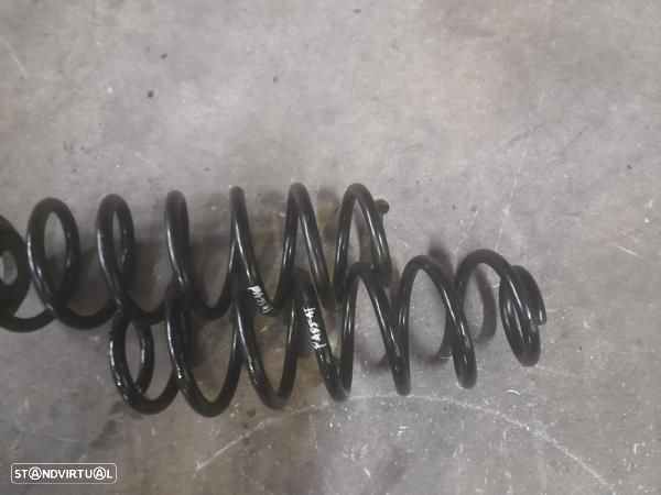 Mola Suspensao Tras Volkswagen Passat (3C2) - 3