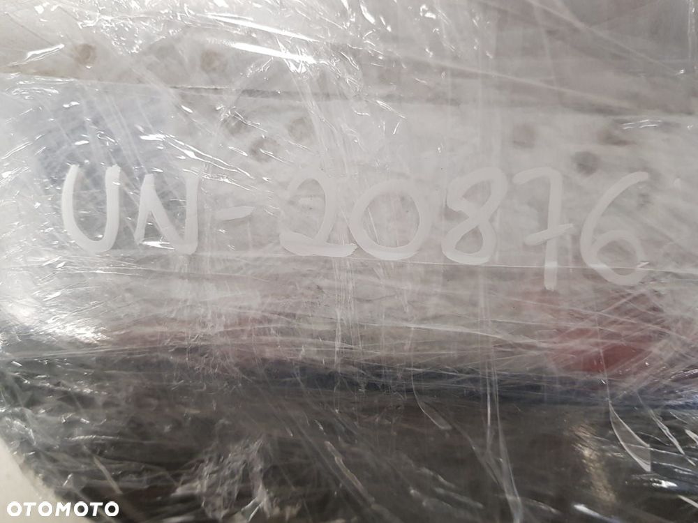 VOLVO XC60 1 I LIFT 14-17 KOŃCÓWKA WYDECHU PRAWA 31425019 - 6