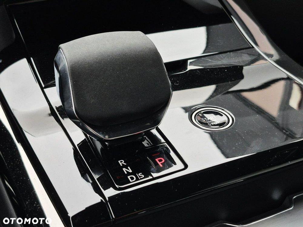 Land Rover Range Rover Sport - 34