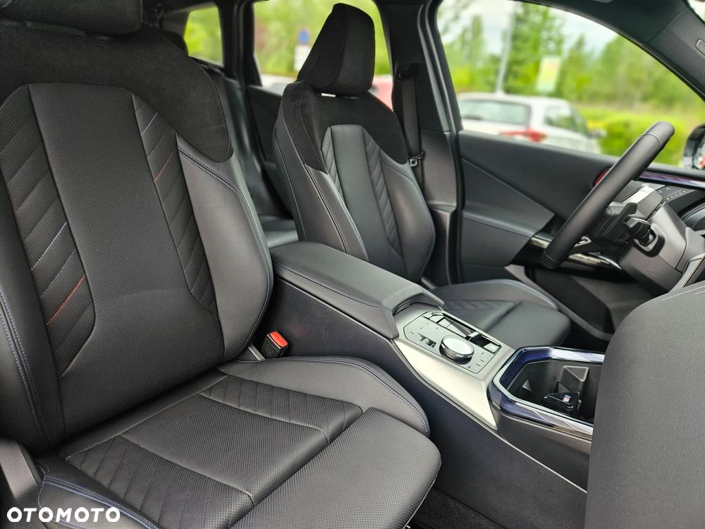 BMW X3 xDrive20d mHEV - 32