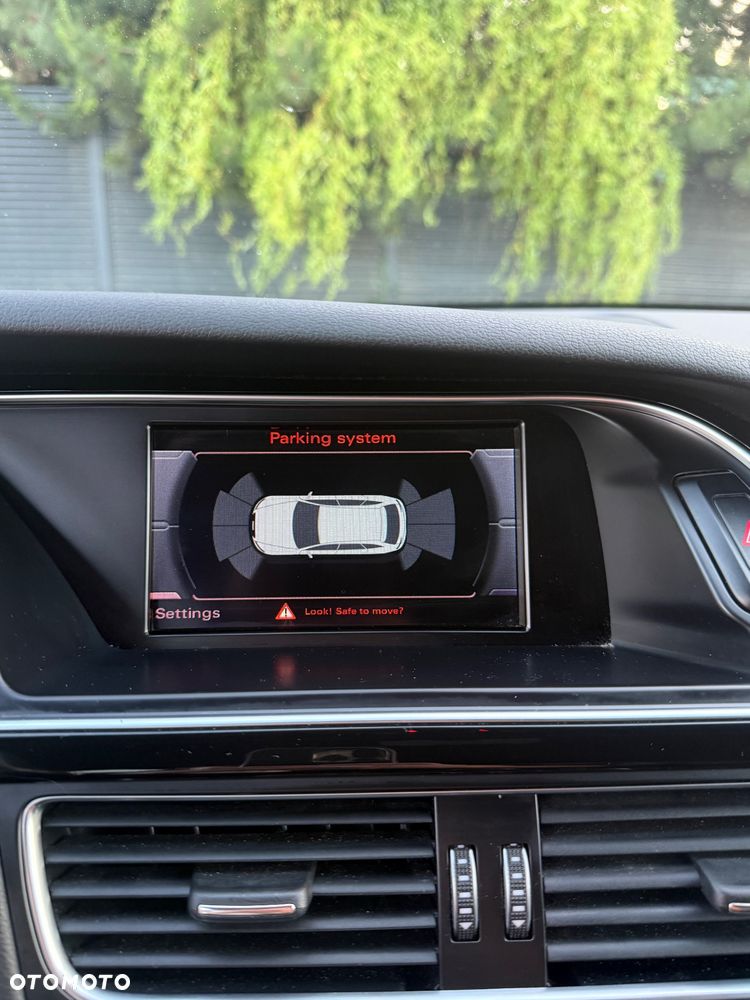 Audi A4 Avant 2.0 TDI DPF clean diesel S line Sportpaket - 17