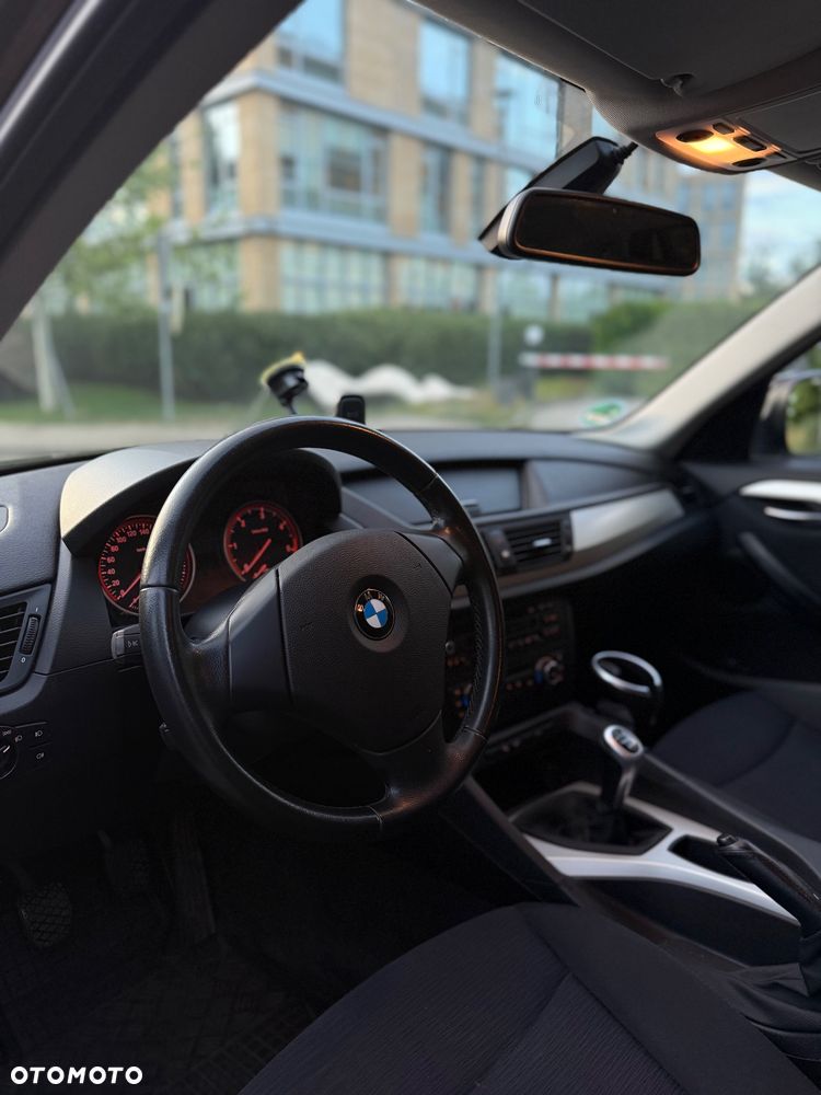 BMW X1 xDrive18d xLine - 7