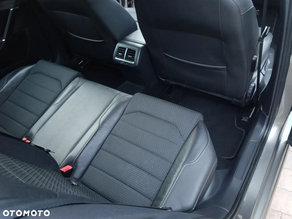 Volkswagen Golf 1.4 TSI BlueMotion Technology Highline - 16