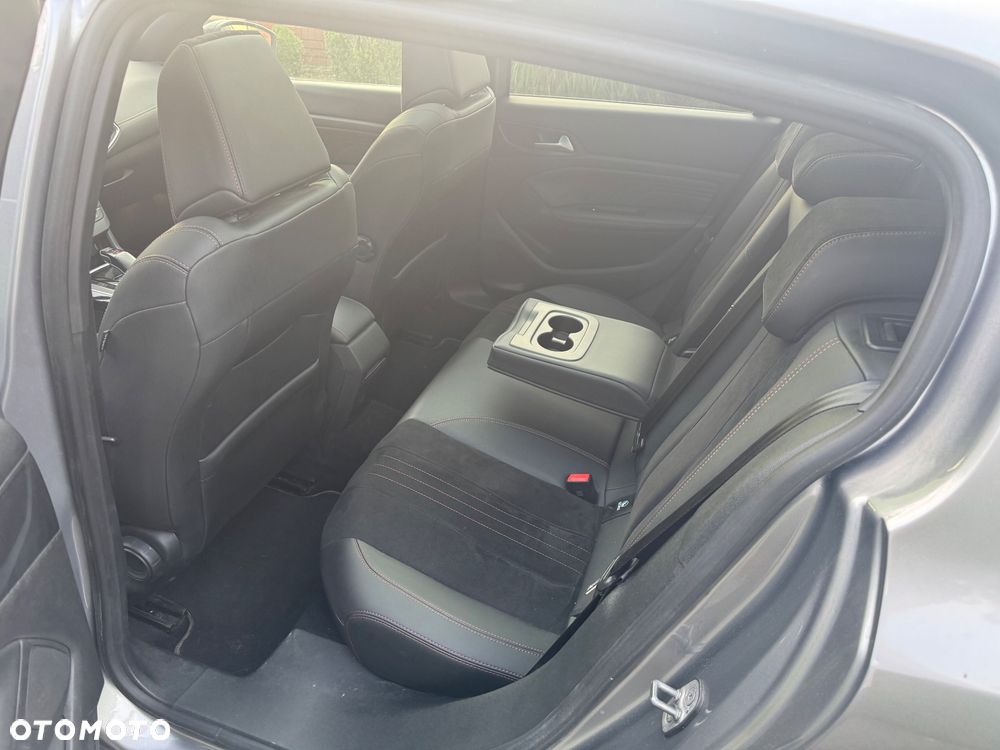 Peugeot 308 1.6 PureTech GPF GT S&S EAT8 - 12