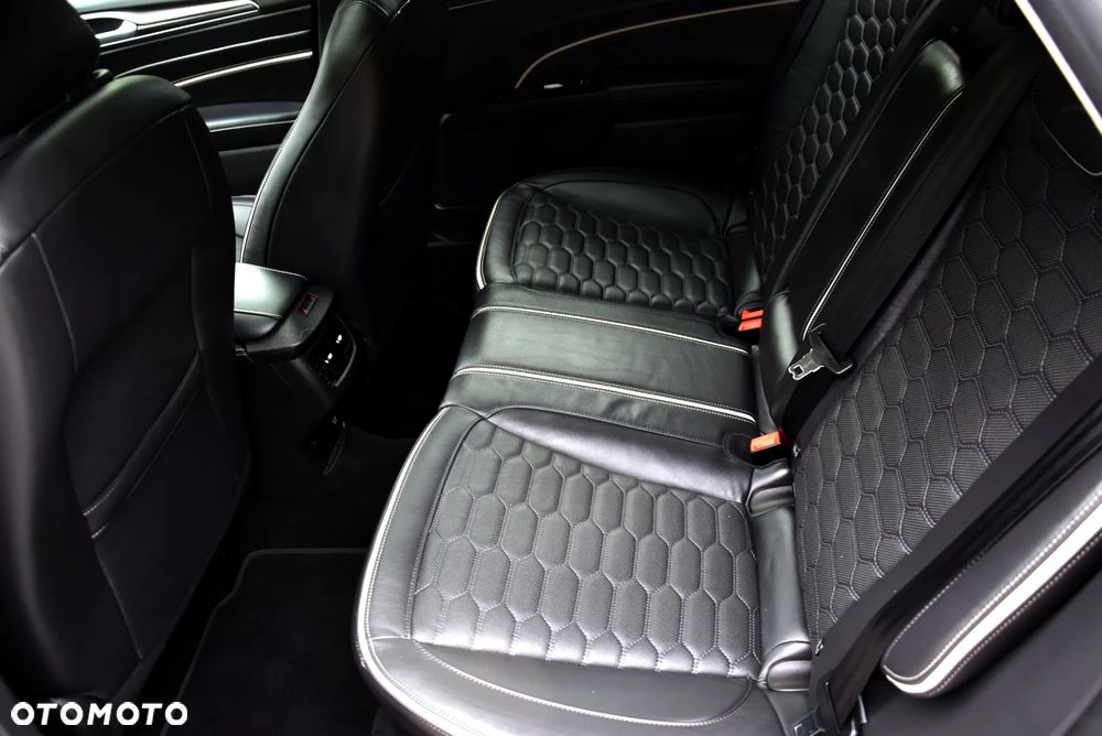 Ford Mondeo 2.0 Hybrid Vignale Plus - 18