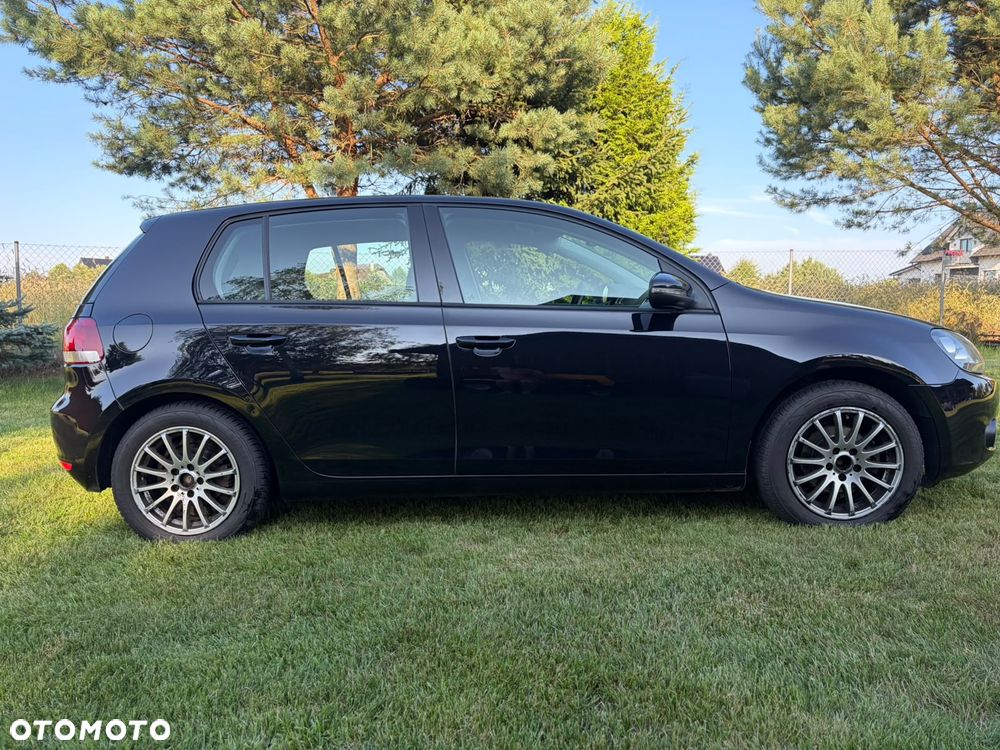 Volkswagen Golf 1.6 TDI Highline - 7