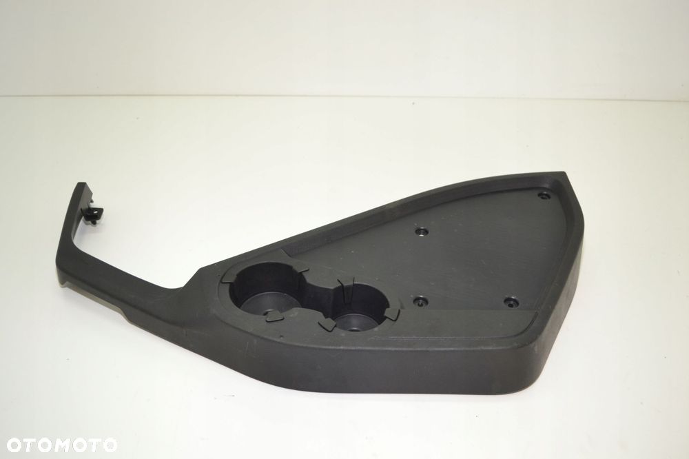 A9606801991 MERCEDES-BENZ Schowek na desce rozdzielczej z uchwytem na kubek - 1