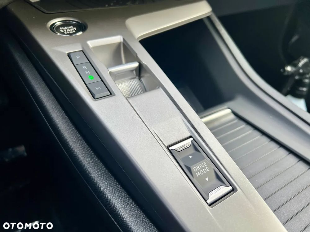 Peugeot 408 1.2 PureTech mHEV Allure S&S e-DSC6 - 12