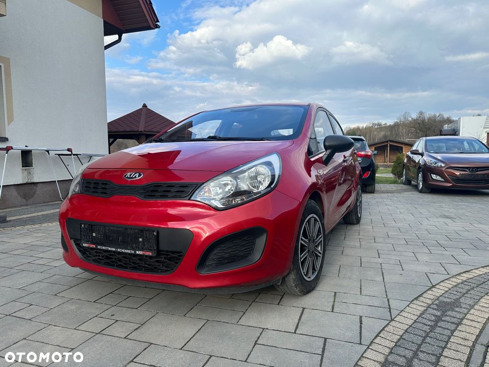 Kia Rio 1.2 Attract - 1