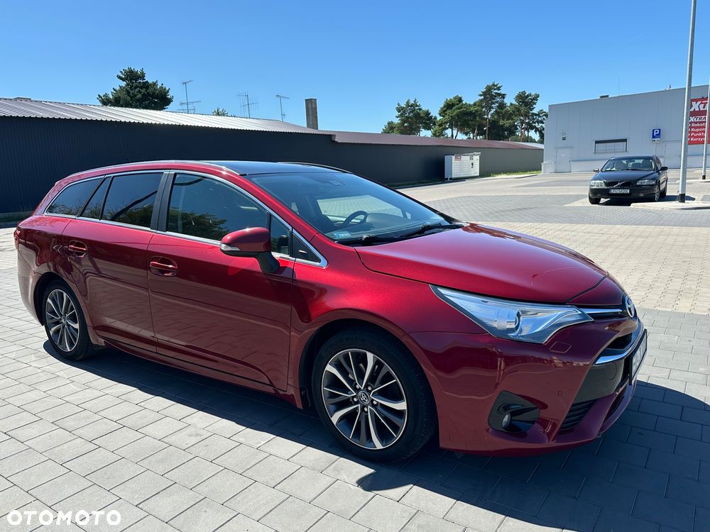 Toyota Avensis 2.0 Prestige MS - 12