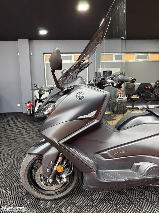 Yamaha TMAX TECH MAX - 6