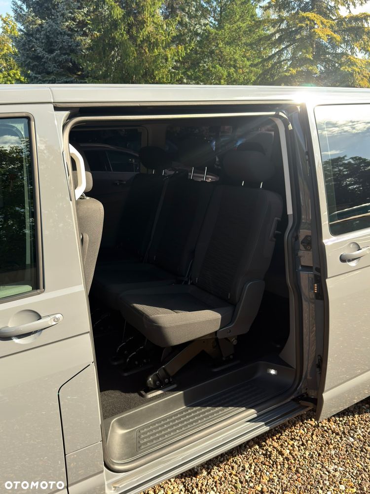 Volkswagen Caravelle 2.0 TDI L2 Comfortline DSG - 16