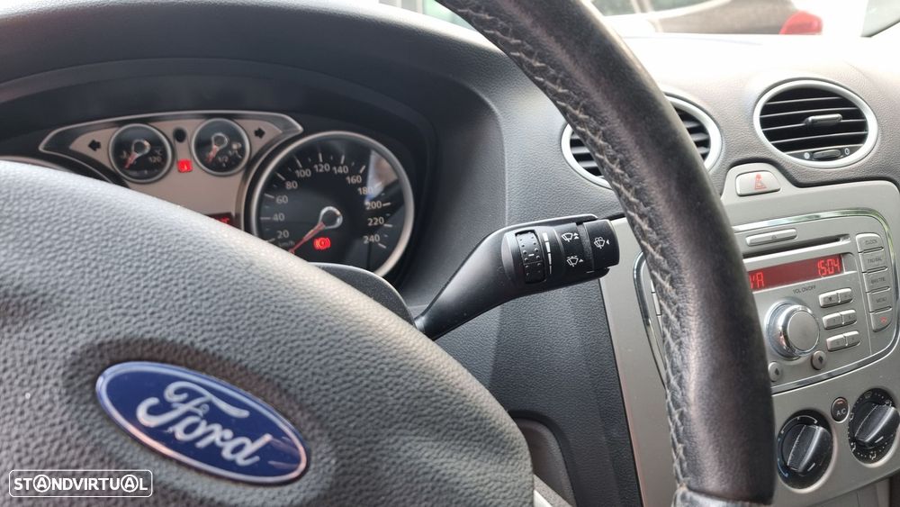 Ford Focus SW 1.6 TDCi Trend - 12