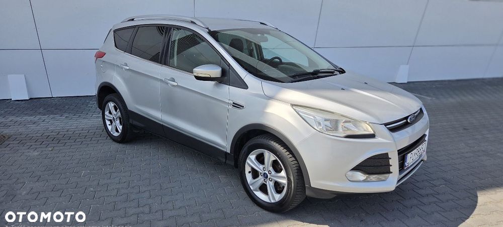 Ford Kuga 2.0 TDCi 2x4 Titanium - 7