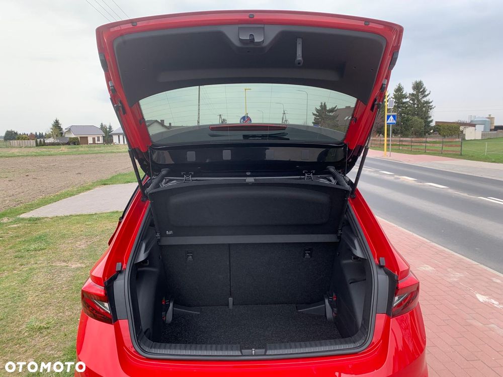 Skoda Fabia 1.0 TSI DSG Monte Carlo - 25