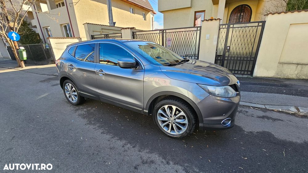 Nissan Qashqai 1.6 DCI Start/Stop X-TRONIC Tekna - 3