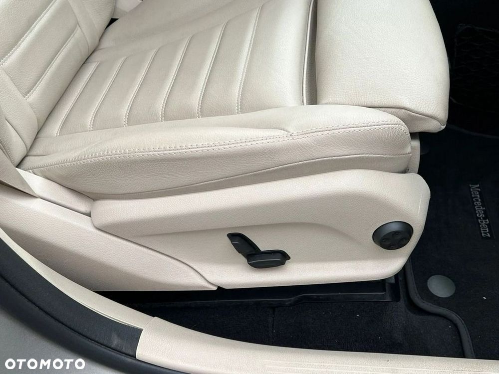 Mercedes-Benz GLC 300 d 4-Matic - 18