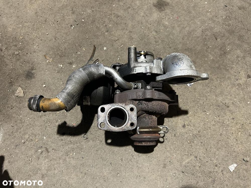 turbina turbo turbosprężarka 1.6 E-HDI Peugeot 308 II T9 9804119380 - 1