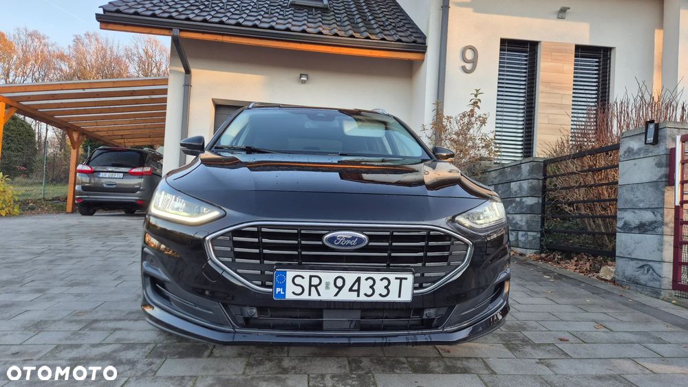 Ford Focus 1.5 EcoBlue Start-Stopp-System TITANIUM - 2