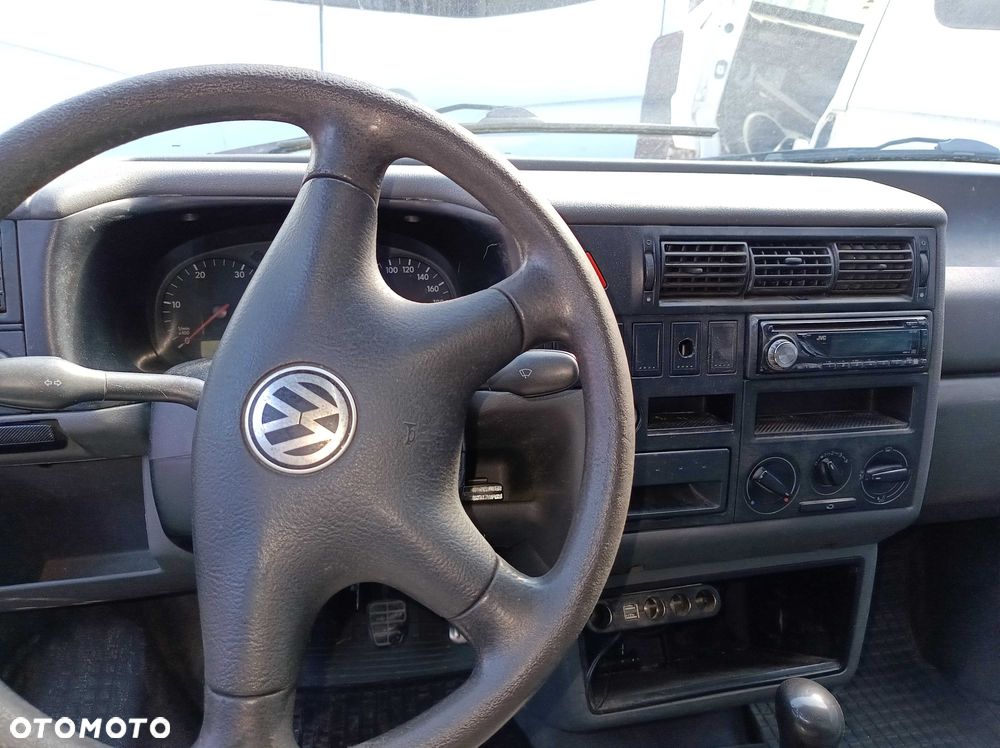 Volkswagen Transporter - 6