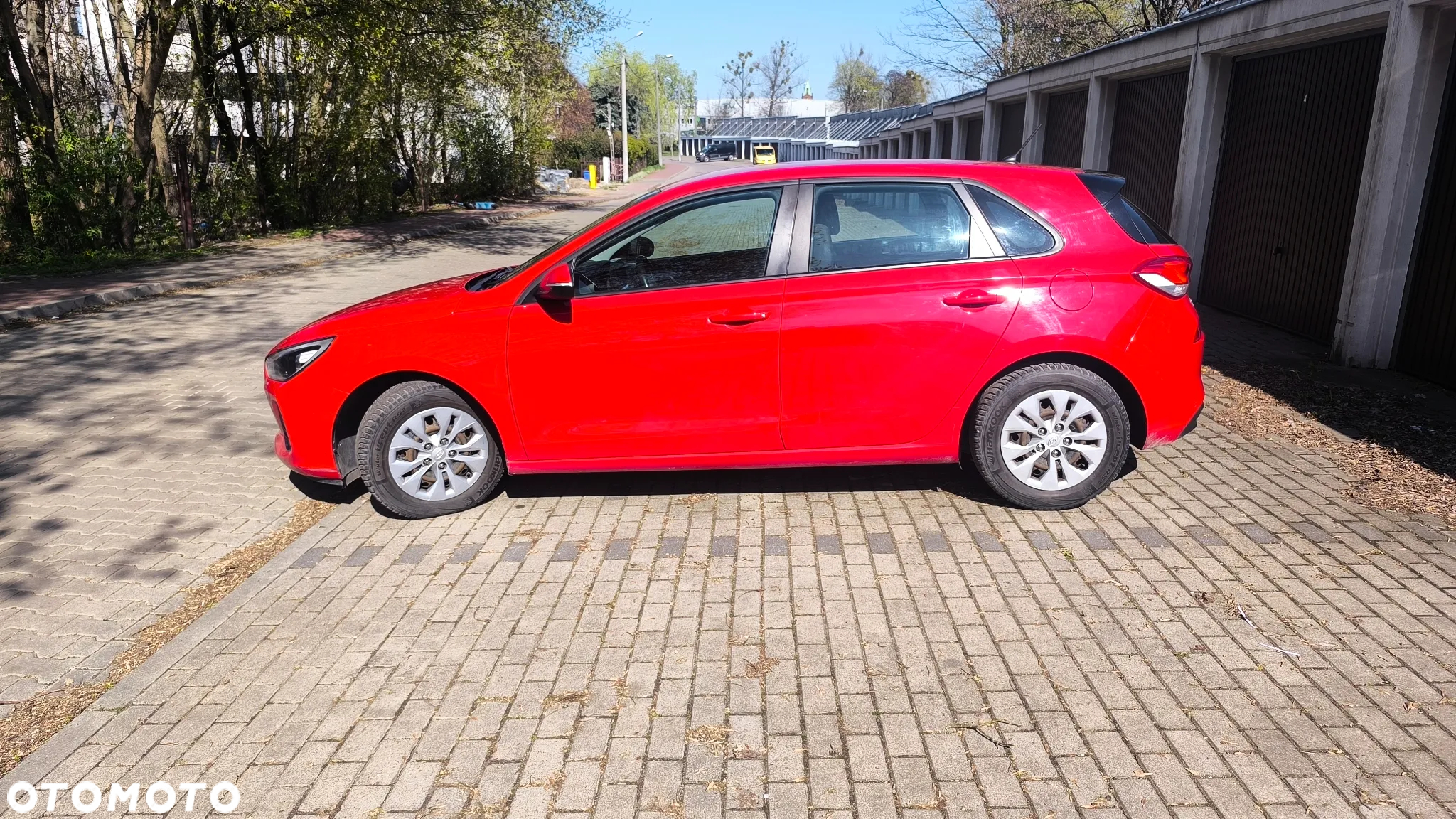 Hyundai i30 1.6 CRDi Classic + - 16