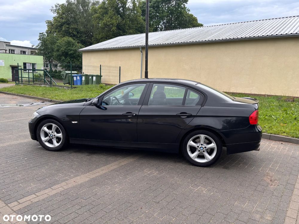 BMW Seria 3 318d - 6