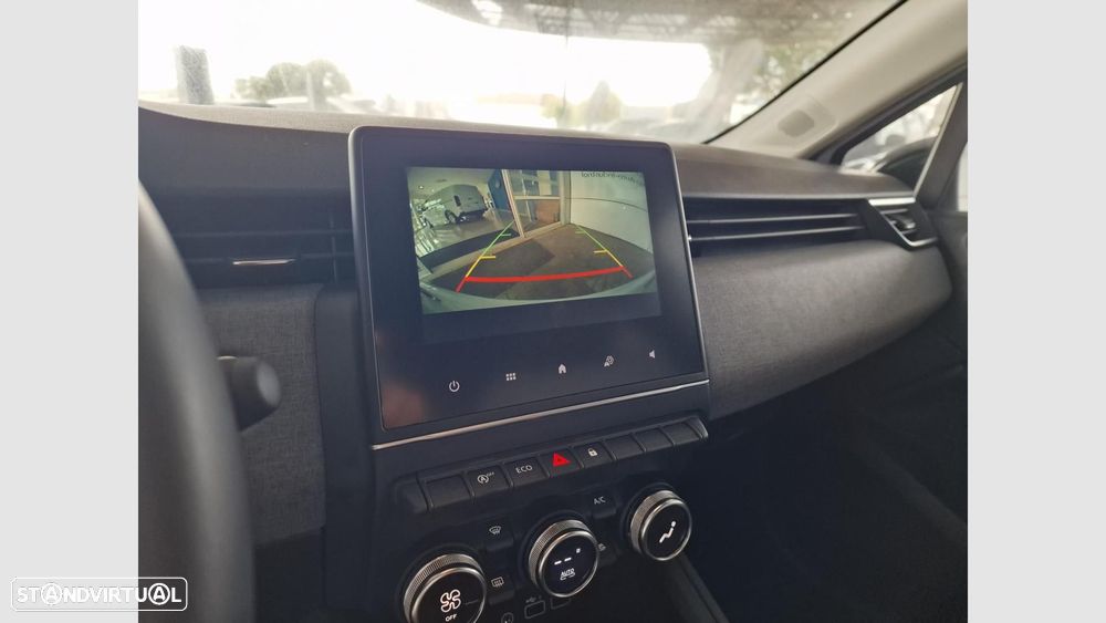 Mitsubishi Colt - 13