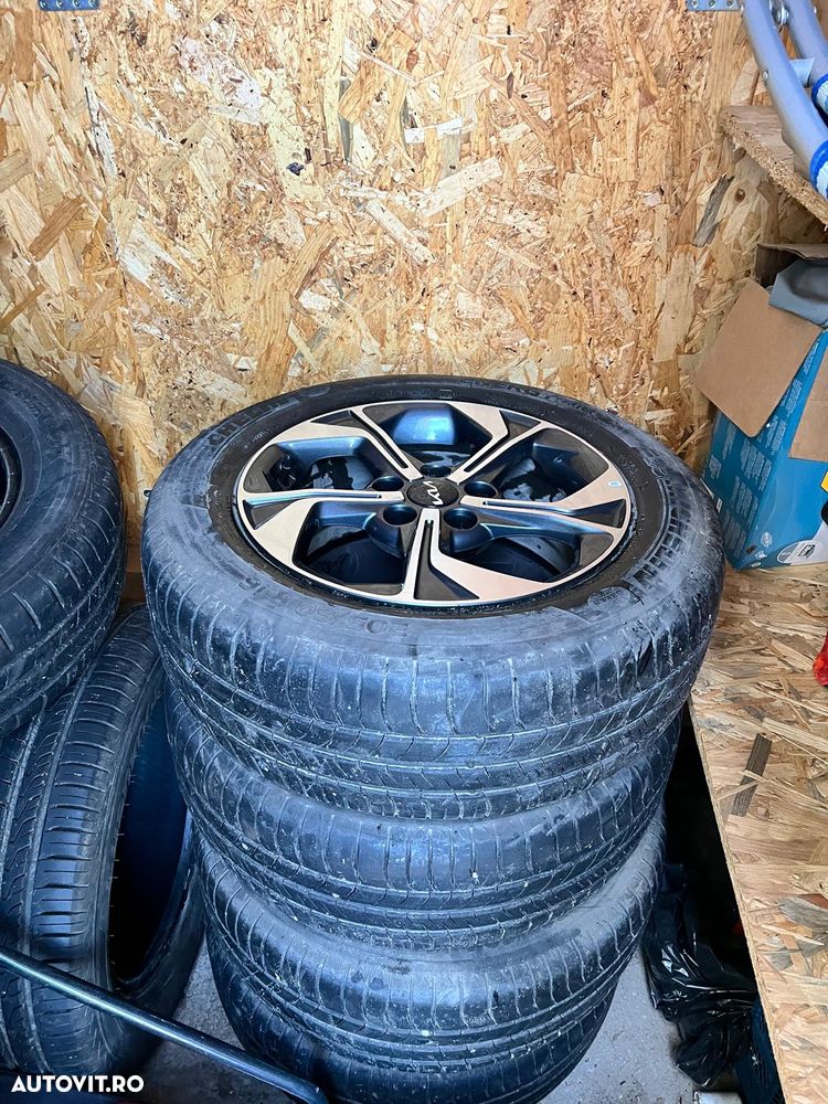 Kia XCeed 1.5 T-GDI 7DCT City+ - 20