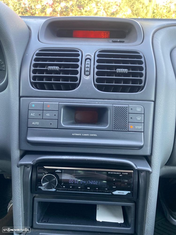 Renault Laguna Break 1.9 dTi RT - 2