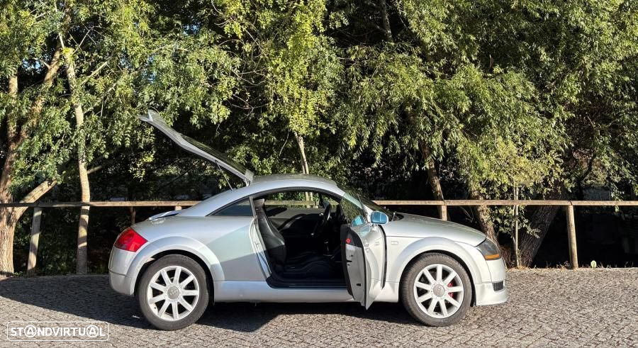 Audi TT Coupé 1.8 T - 8