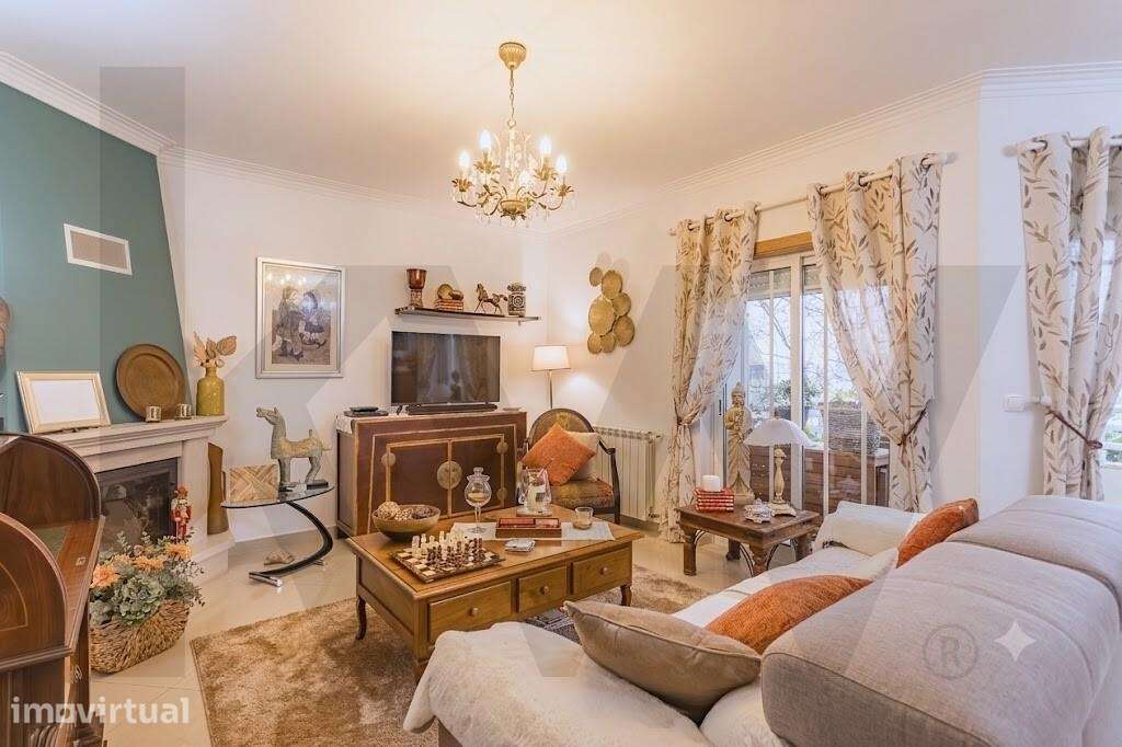 Elegância e Conforto no Coração do Oeste – Apartamento T3 Único em - Grande imagem: 3/33