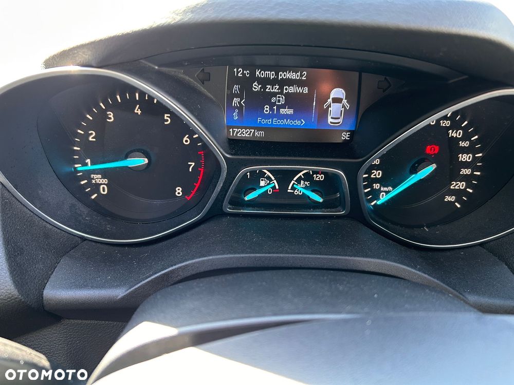 Ford Kuga 1.5 EcoBoost 2x4 Individual - 15
