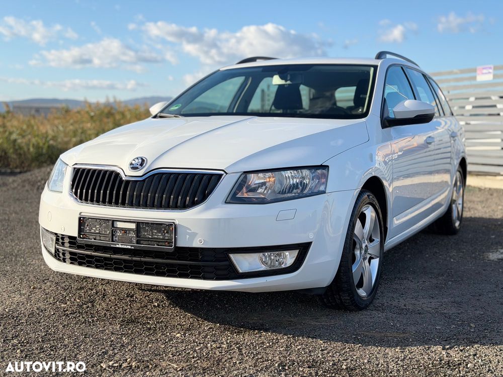 Skoda Octavia 2.0 TDI (Green tec) DSG Ambition - 2