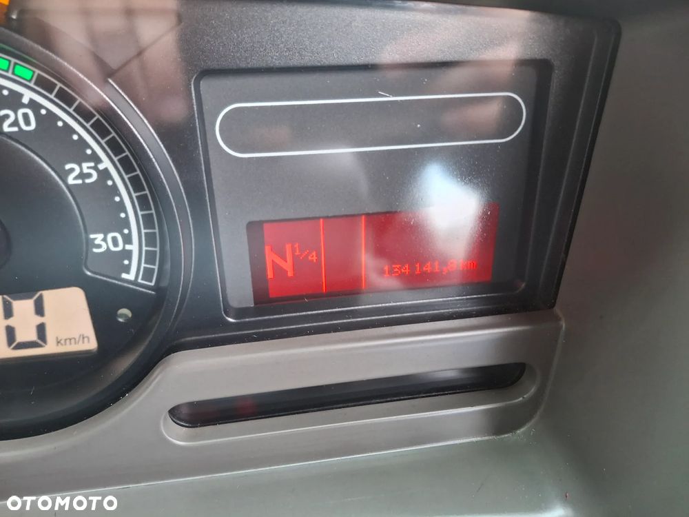 Renault Midlum 220 Zamiatarka Johnston VS500 2 Silniki Szczotki L/R Obie Strony - 16