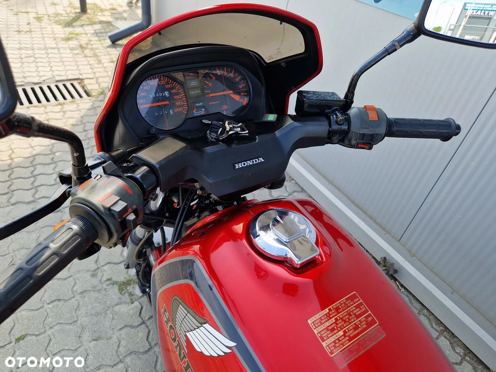 Honda VT - 11