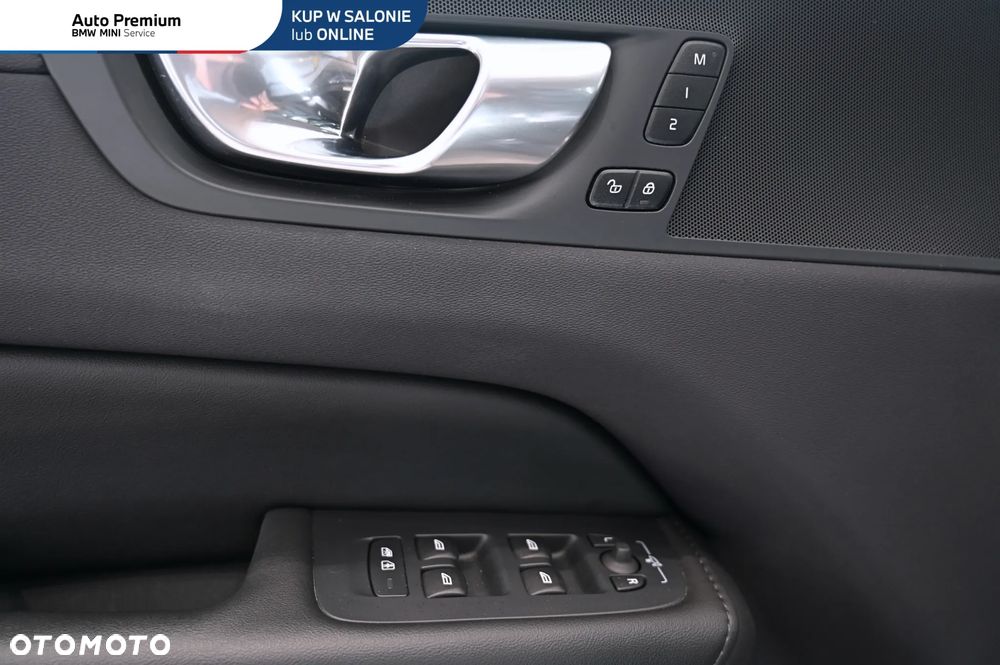 Volvo XC 60 B4 B Plus Bright - 17