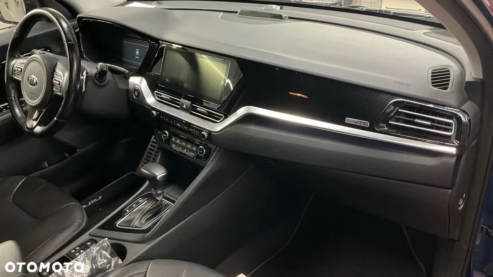 Kia Niro 1.6 GDI Plug-in Hybrid L - 4