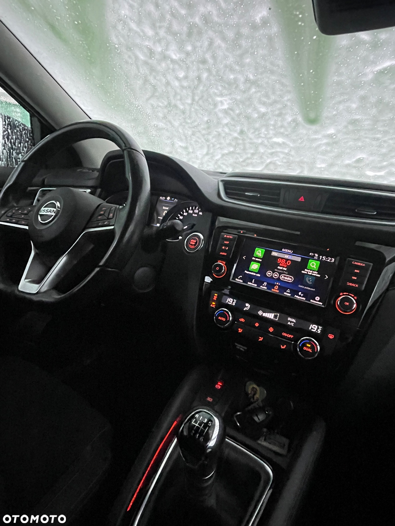 Nissan Qashqai 1.3 DIG-T N-Connecta - 6