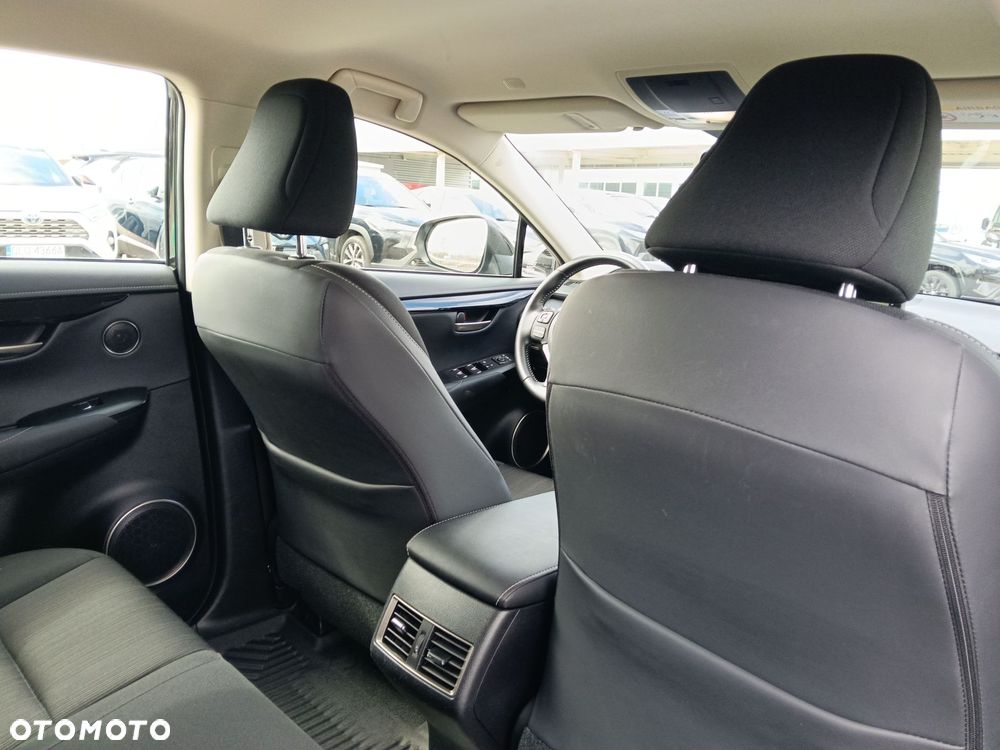 Lexus NX 300h Elegance + Business AWD - 12