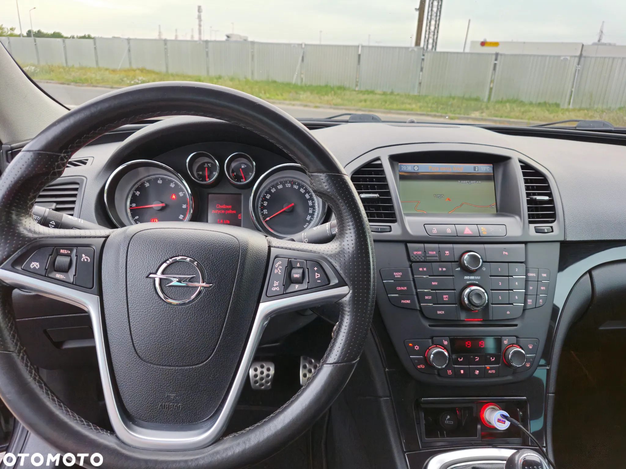 Opel Insignia 2.0 Turbo Sports Tourer - 13
