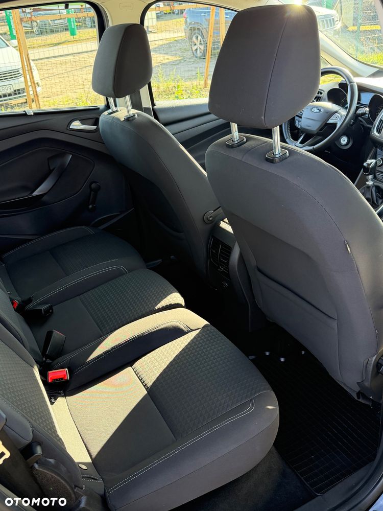 Ford C-MAX - 14