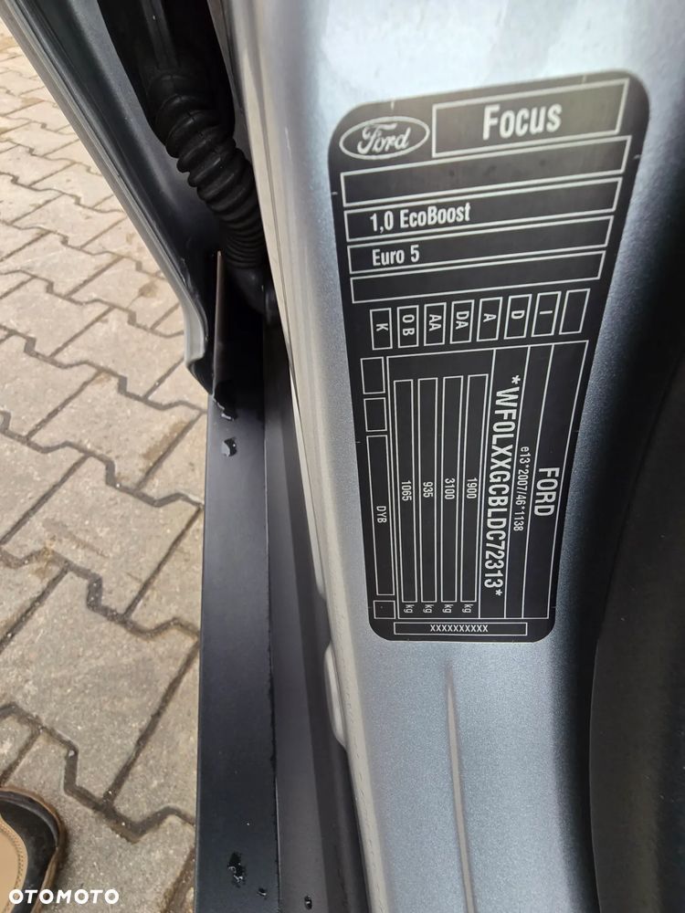 Ford Focus SW ver-1-0-ecoboost-start--stopp--system-trend - 10